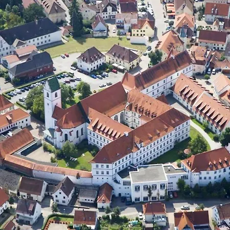 Hotel Hofgarten 3*